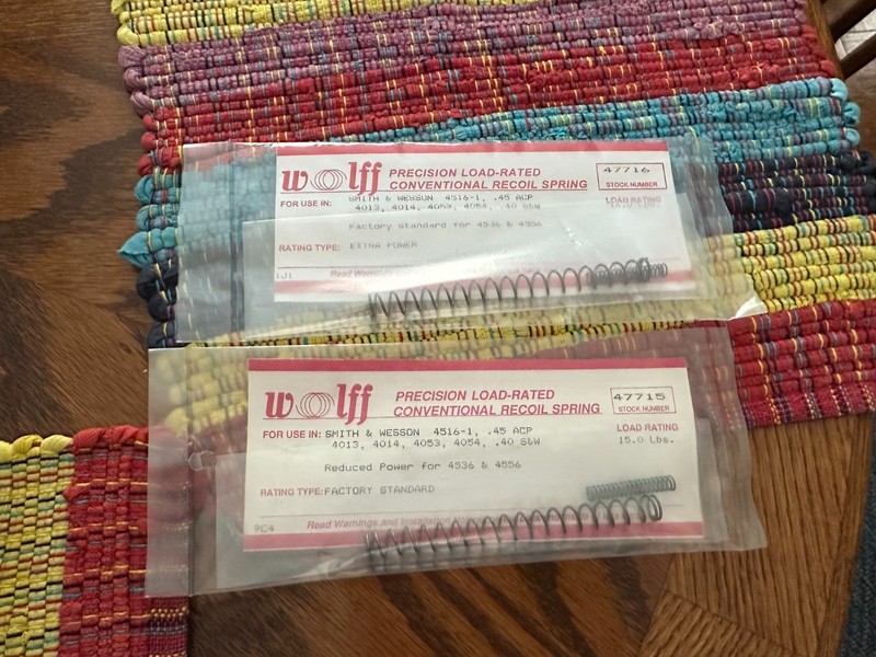 NOS SET OF 2 - Wolff S&W 4516-1/4013, RP RECOIL SPRING 15LB & 16LB 47715 47716