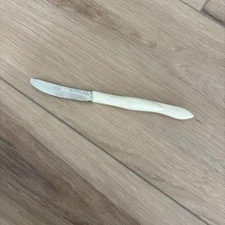 Cutco 1759 Table Knife Pearl White Handle Serrated Steak Knife Made In USA