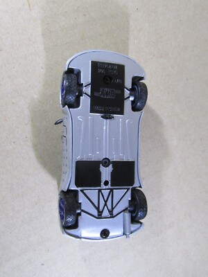 Miniature 1/43 Peugeot 206 WRC #99 - Voiture Présentation 1998 - Skid SKM99001 Argenté