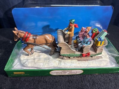 2011 Lemax Sleigh Ride Christmas Holiday Village Collection  13912      A75