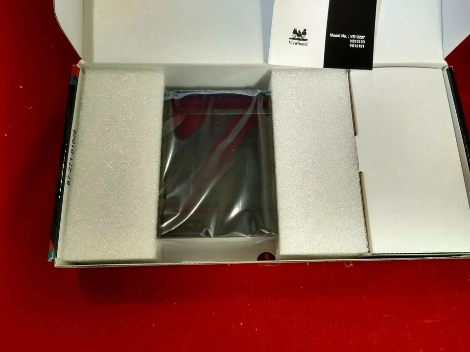 NIB Black ViewSonic 7" Digital Photo Frame High Resolution Digital Screen  - Image 3 of 4