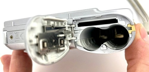 SAMSUNG ES30 DIGITAL CAMERA 12.2 MP ZOOM LENS Parts Only - Picture 7 of 8
