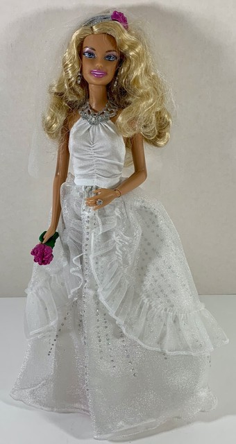 Barbie 2011 T7365 Princess Bride Doll EUC! | eBay