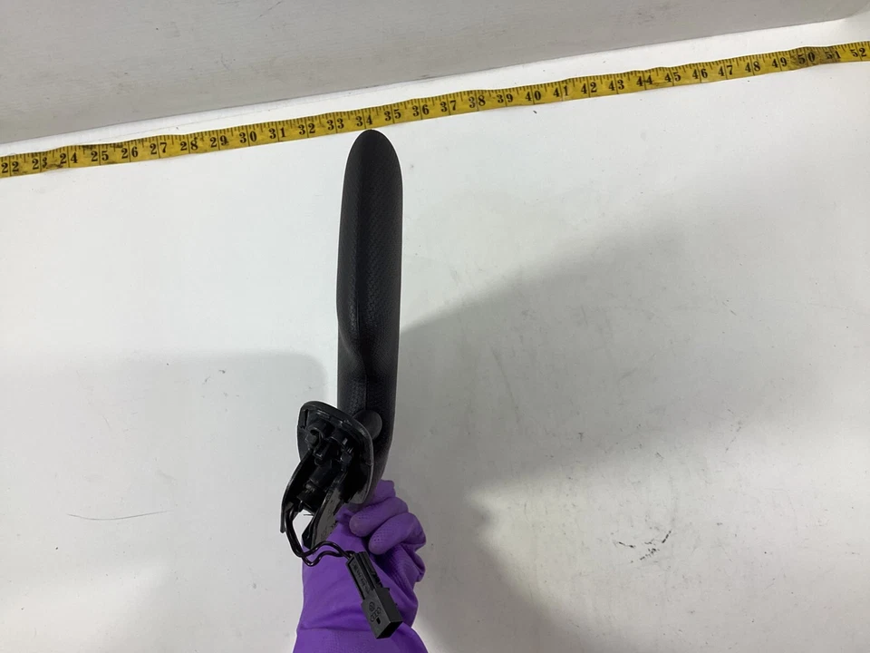 Parasol delantero derecho del lado del pasajero Audi S5 2009-2012 8H0010501 OEM. Foto 2 de 4