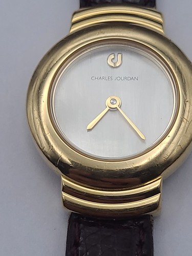 Reloj De Colección Charles Jourdan Analogico Cuarzo Mujer Tono Dorado Batería Nueva Funciona - Imagen 5 de 13