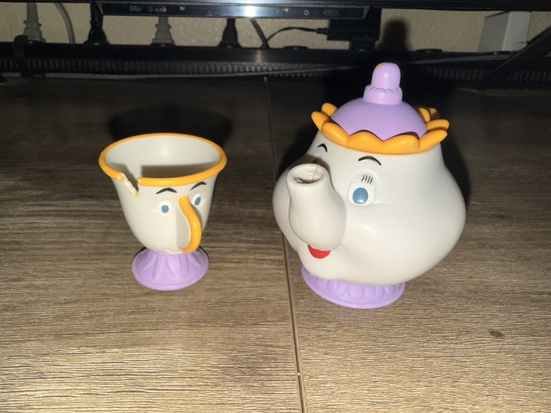 Vintage Beauty And The Beast Mrs. Potts And Chip Tea Set Figures Rare HTF
