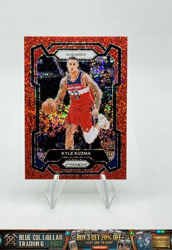 2023-24 Panini Prizm Kyle Kuzma #25 Prizms Red Sparkle Wizards Color Match