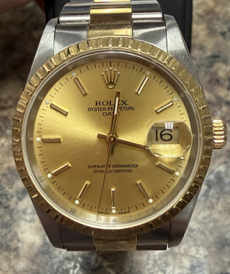 Men s 2002 Rolex Oyster Perpetual Date 18k Yellow Gold Stainless 15223 Watch