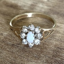 Vintage 9ct Gold Opal Cubic Zircona Halo Cluster Ring Size O