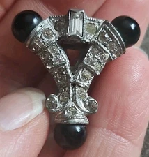 Vintage Silver Tone With Green Stones Rhinestones Art Deco Fur Dress Scarf Clip