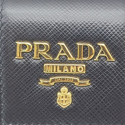 Portefeuille Prada Saffiano à rabat liquidation en métal PRA101061 115540264