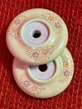 2 VTG CERAMIC BACKPLATES FLORAL BELWITH ENGLISH COZY P669-BQ CABINET KNOB PULL