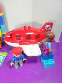 Lego Duplo Airport # 10590 100% Complete 29 Piece Instruction Manual 2015