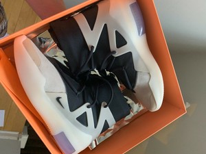 nike fog the question