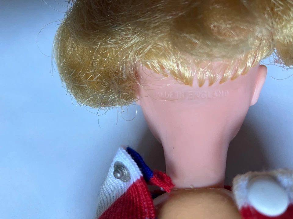 Sindy Pedigree ancienne vintage MIE en boite française - Photo 4/4