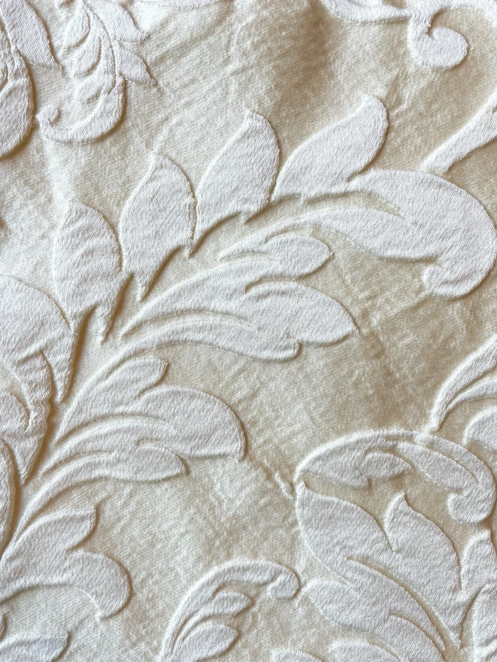 J. Fundas de almohada marfil marqués reina nueva york ~ damasco esculpido ~ brida doblada ~ 22x29 Foto 2 de 4