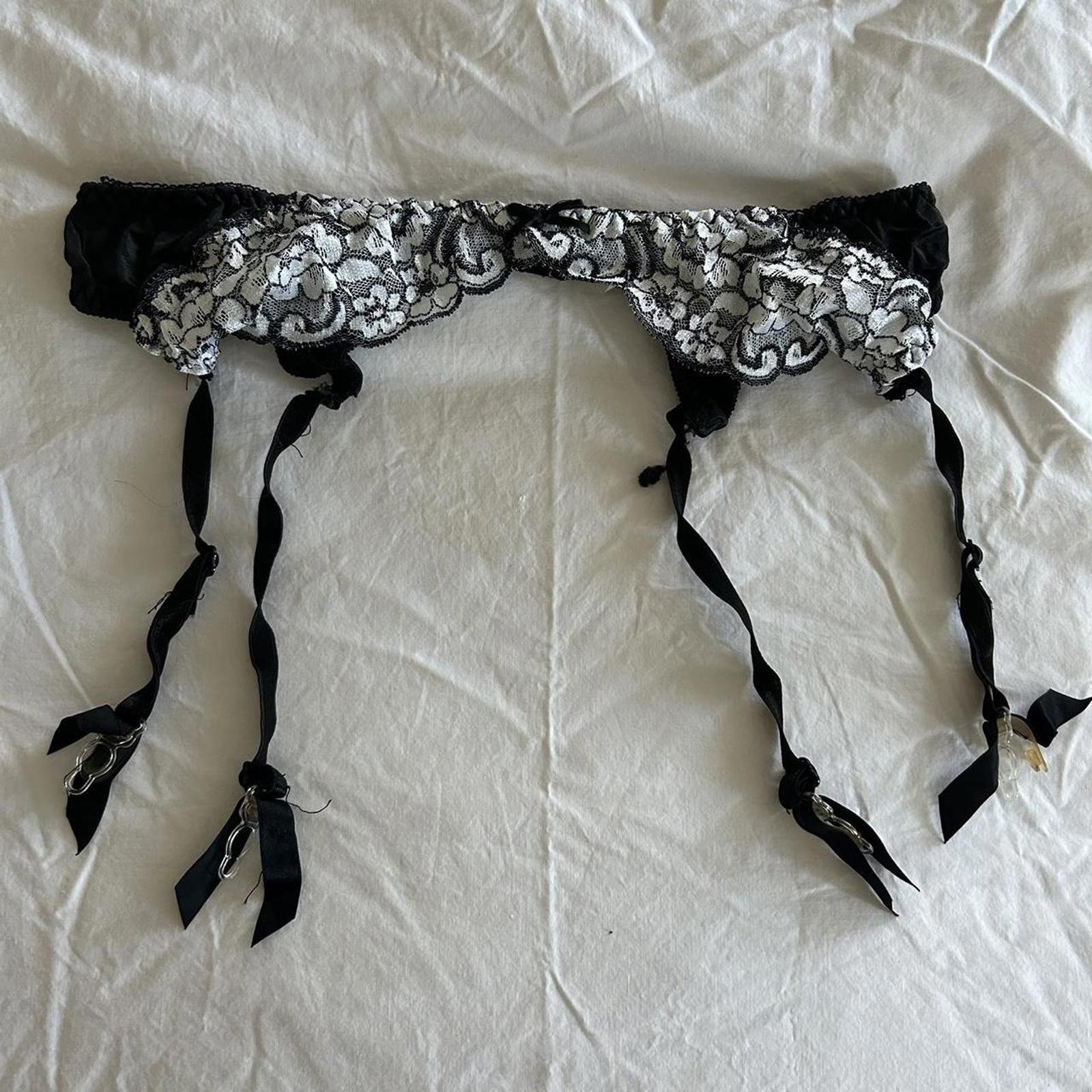 Vintage Black and white lace garter belt - image 1