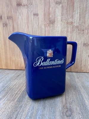 Original BALLANTINE'S  Scotch Whiskey Pitcher Krug Eiswürfel  14cm blau