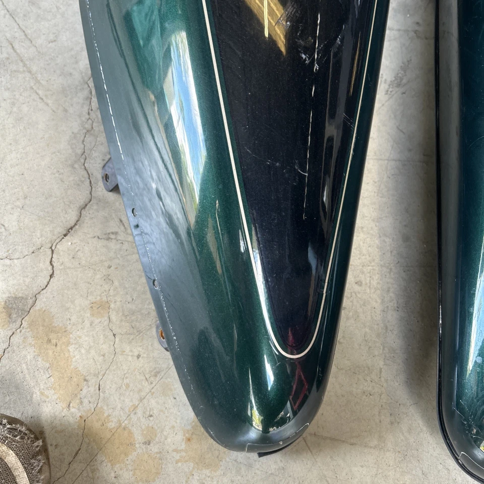 Carenado lateral izquierdo derecho Suzuki Intruder VL1500 1998-2004 cubiertas de tanque verde Foto 4 de 4