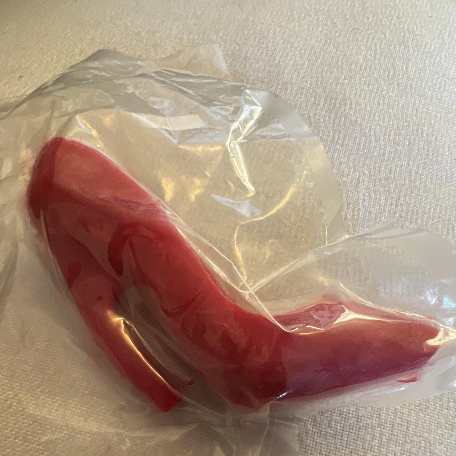 Scented soap shoe red