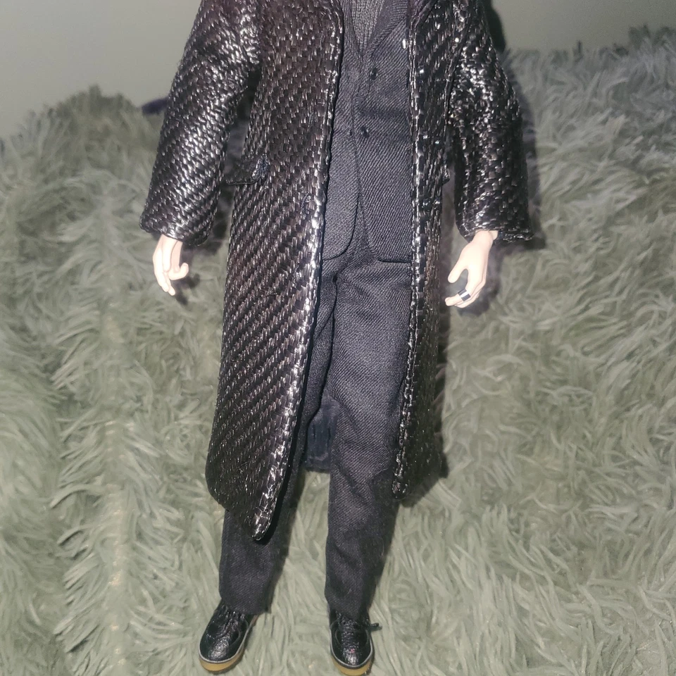 Integrity Toys BROOKLYN BOUND AUDEN ADLER Monarchs Fashion Royalty Doll OUTFIT - Image 2 of 4