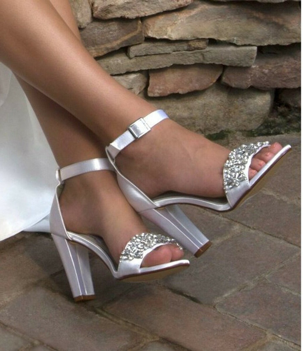 silver dress shoes for mother of the bride metallic: Women's Shoes