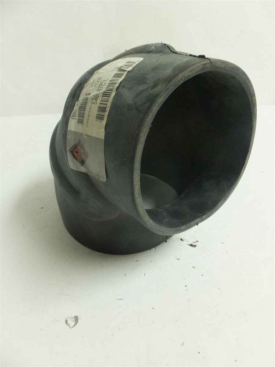 546687C1 NEW OEM INTERNATIONAL CHARGE AIR COOLER AIR CLEANER HOSE 