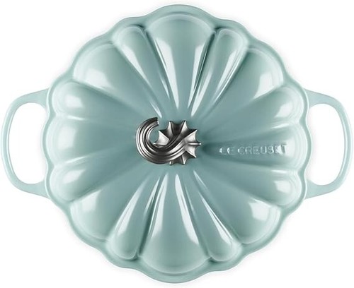 Le Creuset Sea Salt Halloween Signature Buffet Casserole Pumpkin Enamel JPN NEW - Picture 5 of 9