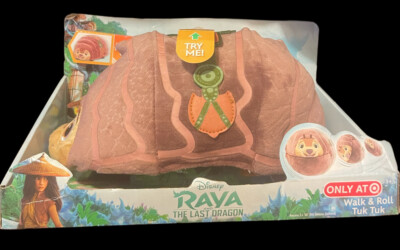 Disney Raya and the Last Dragon Walk & Roll Tuk Tuk, 10 Inch Feature Plush NIB