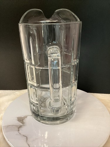 Vintage Anchor Hocking Manchester Heavy Glass Clear Tartan Pitcher 50 oz 9.5" - Picture 10 of 15