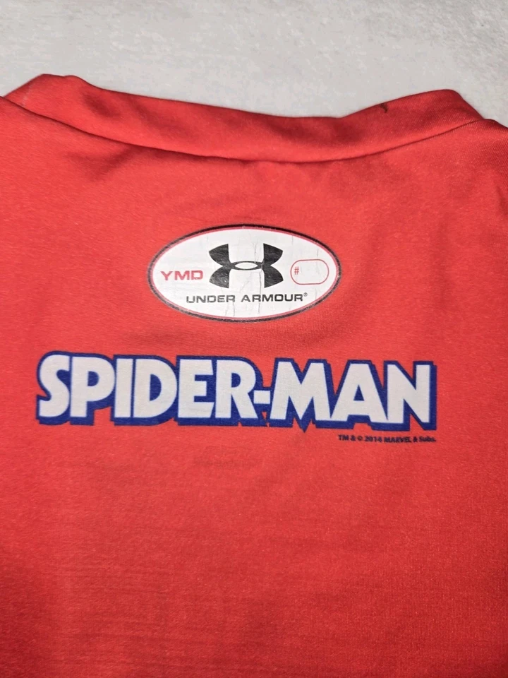 Camiseta Under Armour Spiderman ajustada manga corta niños mediana juvenil roja Foto 3 de 4