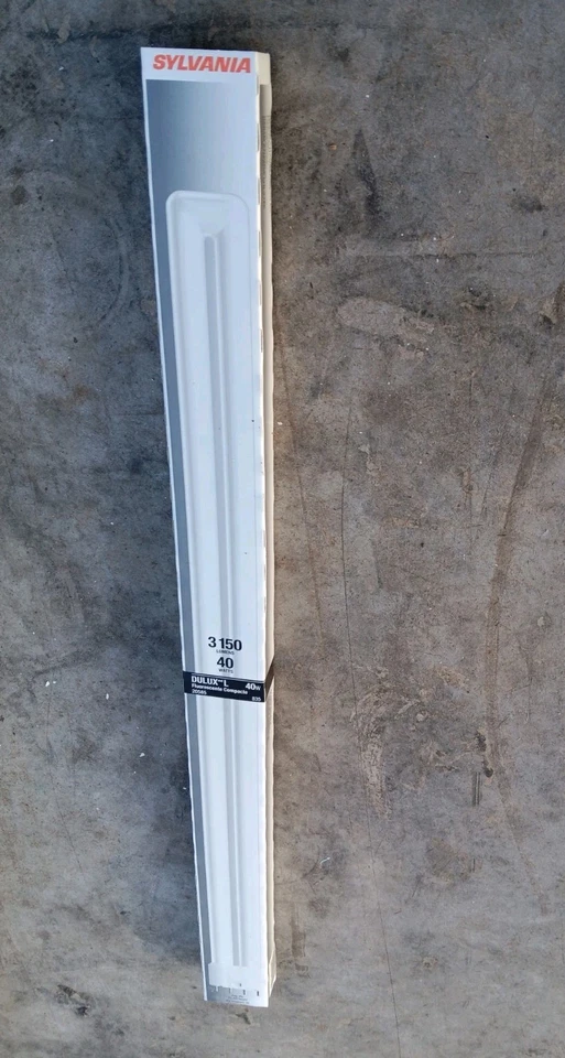 7 Sylvania 20585 FT40DL/835/RS/ECO Dulux L 40W Ecologic Compact Flourescent bulb - Image 3 of 4