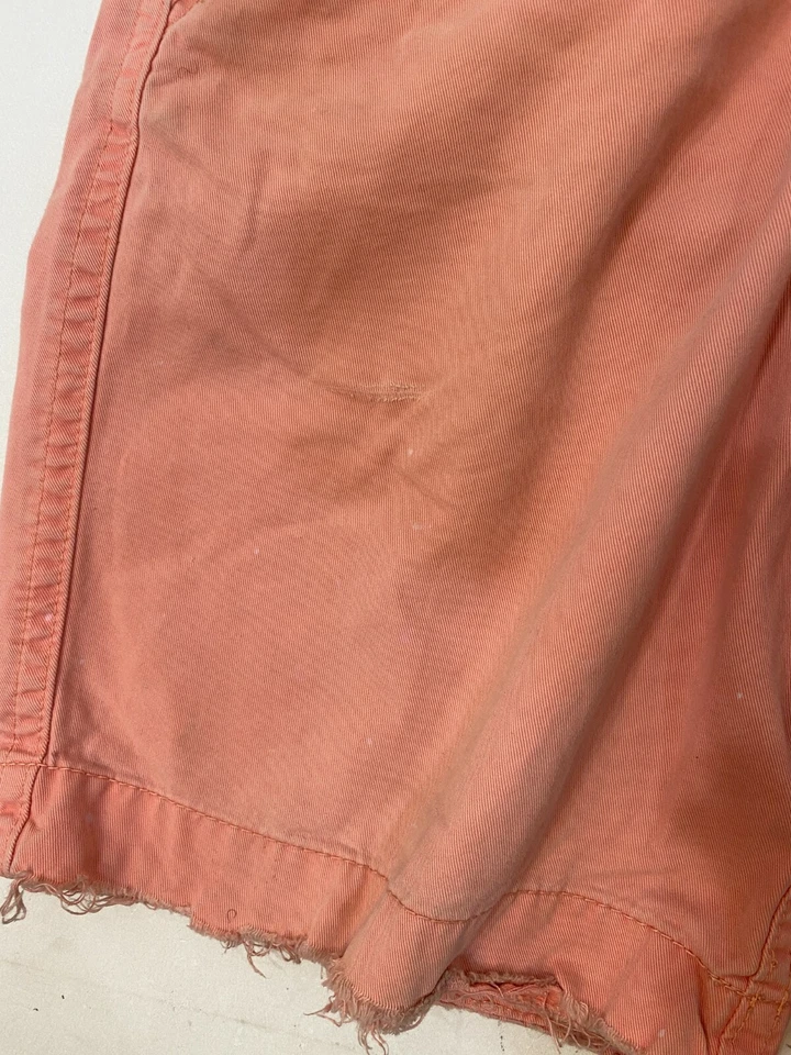 Shorts chino masculino Hollister 30x10 algodão desgastado salmão rosa vermelho laranja - Imagem 4 de 4