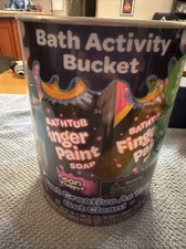 Crayola Bath Activity Bucket Neon 30 piece Set Finger Paint Soap Value Pack