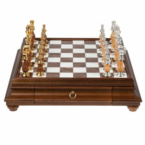 The Kasparov Grandmaster Chess Set - Hammacher Schlemmer