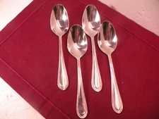 Set Of 4 Mikasa Stainless Steel BELVEDERE/SINCLAIR Oval Soup Spoons 7 3/8"