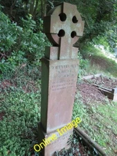 Photo 6x4 Bedd Morfydd (Llwyn) Owen's Grave Newton/SS6088 Dyma fedd Morf c2012