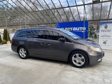 2012 Honda Odyssey Touring w/ leather