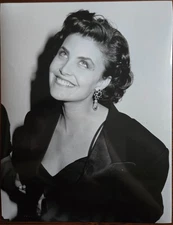 Sherilyn Fenn (Two Moon Junction, Twin Peaks) 1989 7x9 Press Photo