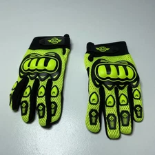 ALPHA CYCLE GEAR MOTO SPORTS GLOVES 🔥Black & Green Medium Mesh Gloves 🔥