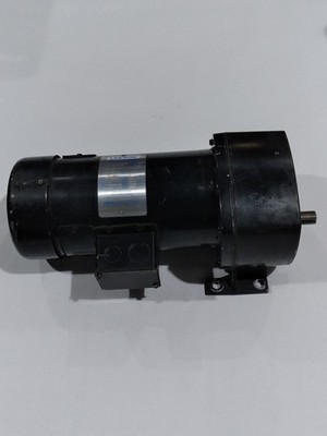 Leeson C4D17FZ23B DC Parallel Shaft Gearmotor, 1/2HP 90V Ratio 95