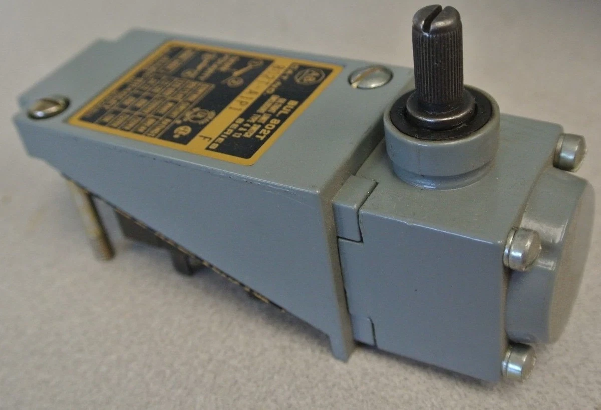 ALLENBRADLEY TIME DELAY OILTIGHT LIMIT SWITCH 802TR7TD, 40 OFF