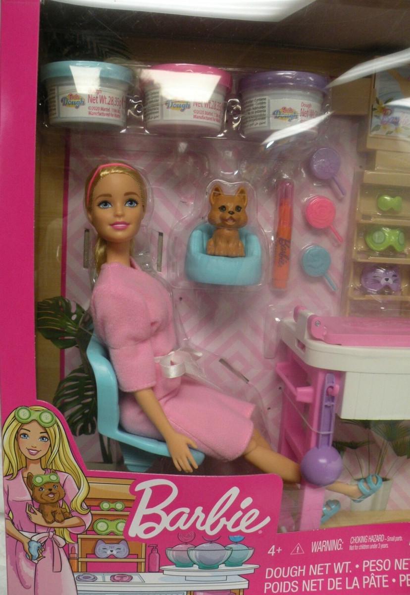 New Barbie Spa Day Face Mask Mattel Blonde Doll 20 Pc Play Set