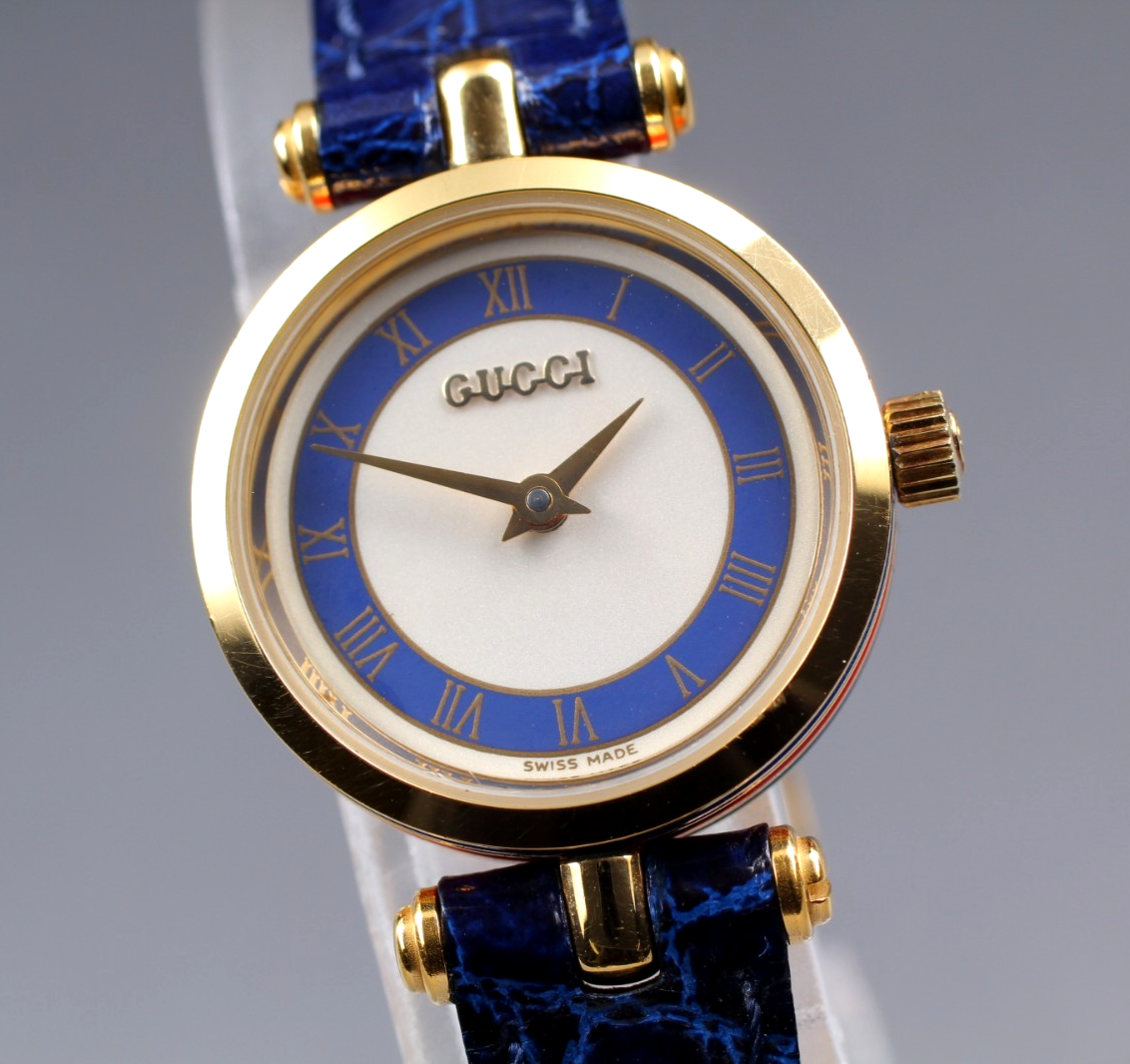 【NEAR MINT】 Vintage Gucci 2000L 21mm White Blue Dial Quartz Women's Watch JAPAN