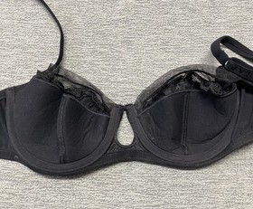 La Perla Bra Size 32 Sheer Floral Applique Lace Black Balconette Underwire Italy