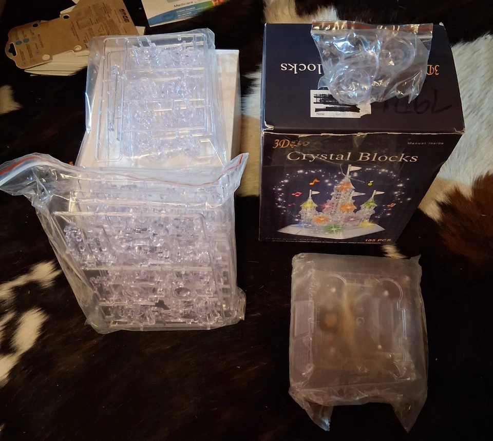 3D Crystal Blocks Light Up Musical Castle - Image 3 of 3