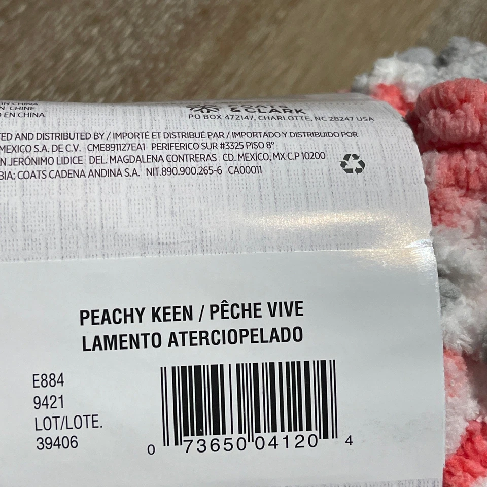 Hilo Red Heart Loop-It Peachy Keen Finger Looping Divertido 2 madejas Nuevo en paquete Foto 3 de 4