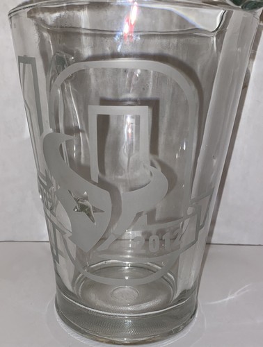 Houston Texans 10th Anniversary NFL Glass Pitcher 2002-2012 - Picture 2 of 4