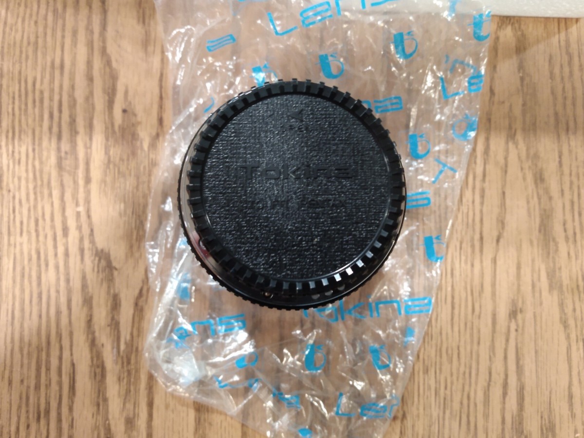 Tokina SZ-X 80-200mm F4.5 - 5.6 Camera Lens 52mm C/FD for Canon FD