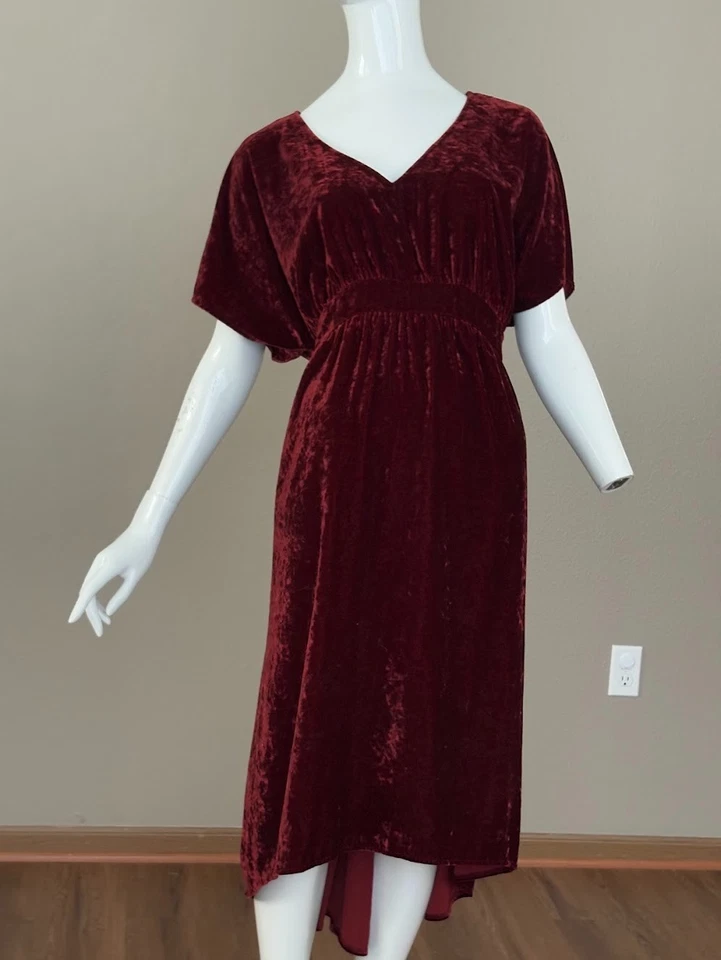 Vestido CABI Grace homenaje en rojo puerto terciopelo vestido alto-bajo talla l Foto 3 de 4